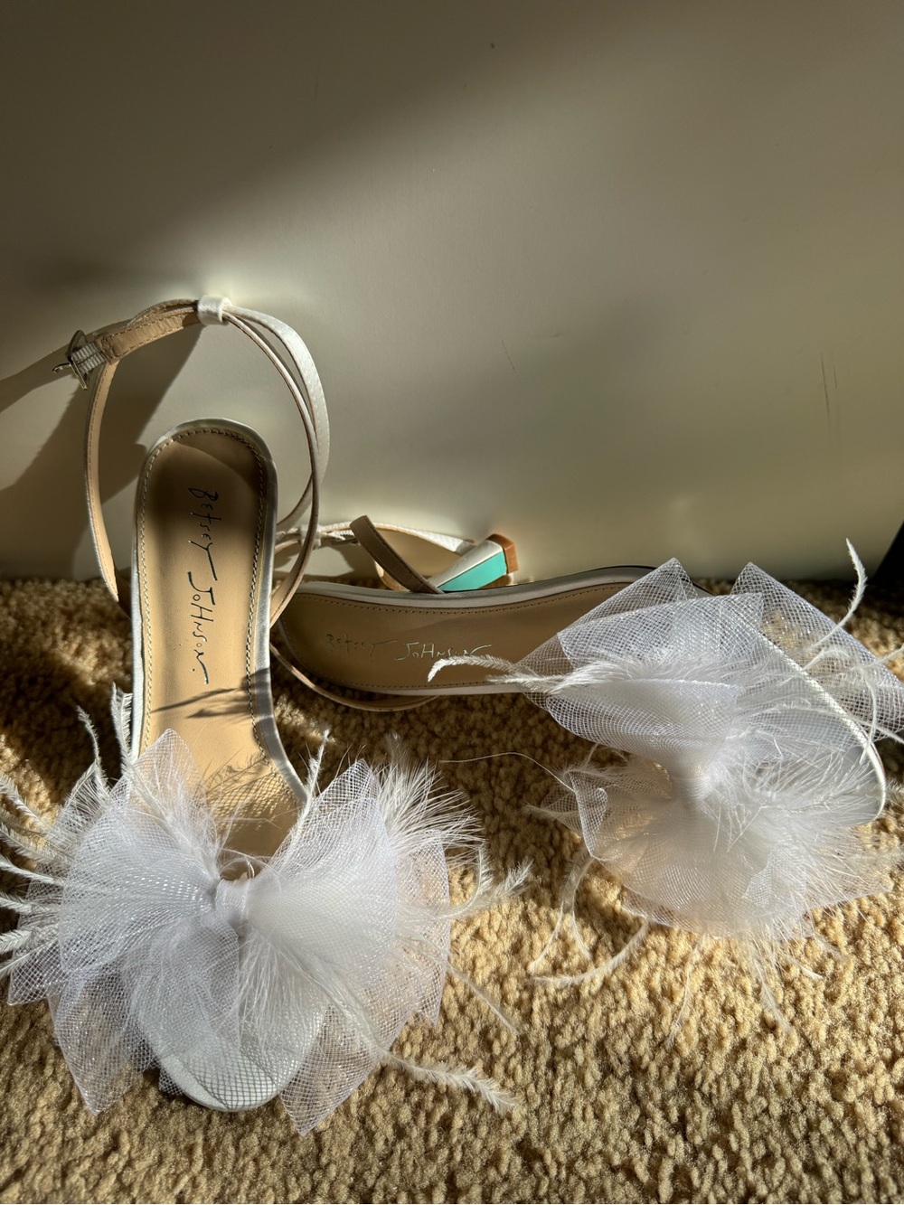 Bettye Johnson White Tulle Bow Ankle-Strap Heels - Picture 2 of 3